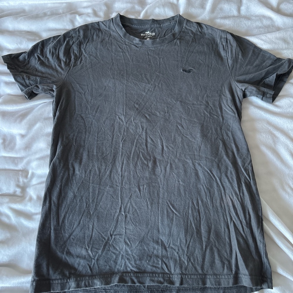 Hollister Charcoal Gray Men's Tee